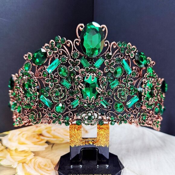Vintage Handmade Crown, Emerald Crystal Crown, Victorian Tiara, Copper Crown main image 8